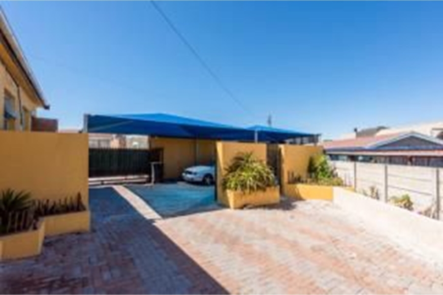 5 Bedroom Property for Sale in Strandfontein Western Cape